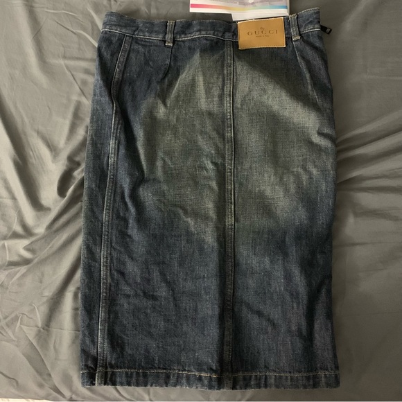 Authentic Gucci Denim Skirt - Picture 3 of 9